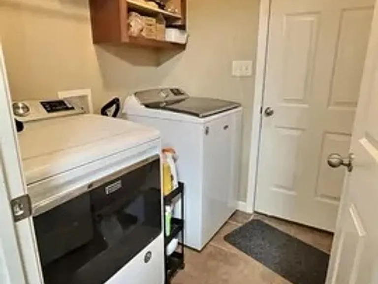 12 Daytona Dr — Photo 15