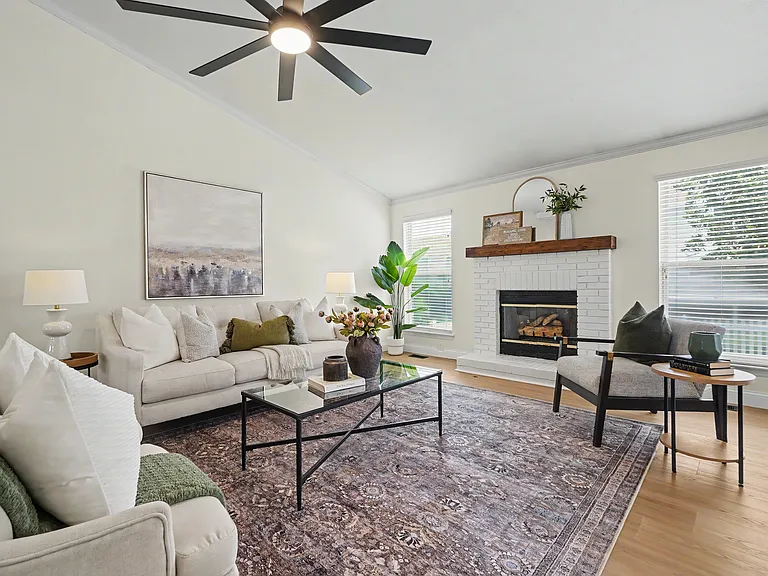 8003 Knights Crossing Dr — Photo 9