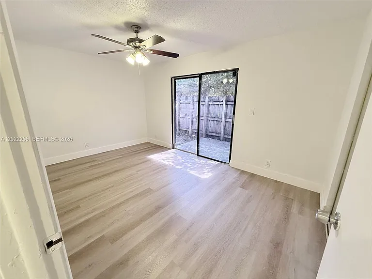 1309 NW 8th Ave — Photo 23
