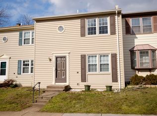 13776 Marsden Ct, Chantilly, VA 20151