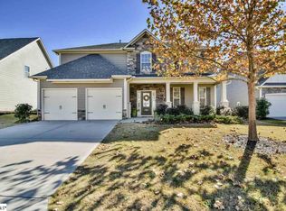 34 Wood Hollow Cir, Greer, SC 29650