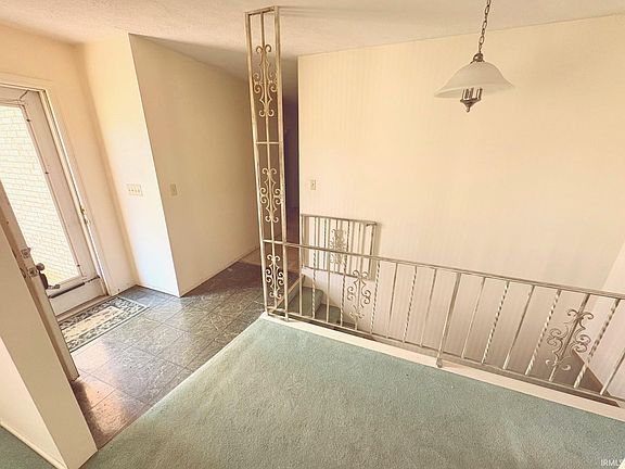4th image of 1316 Oriole Dr