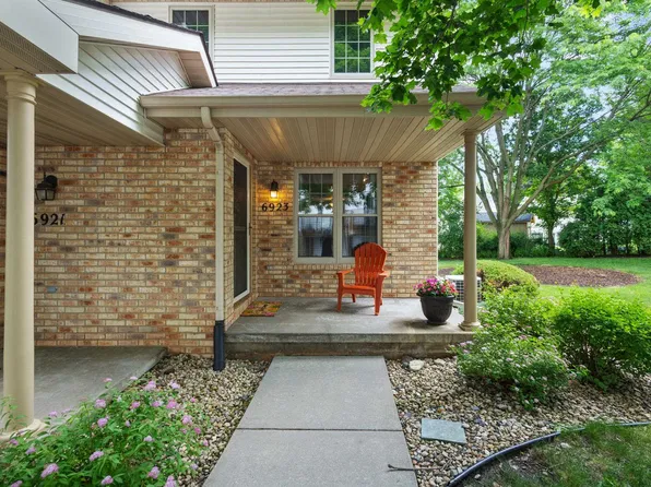 6923 Tottenham Rd, Madison, WI 53711