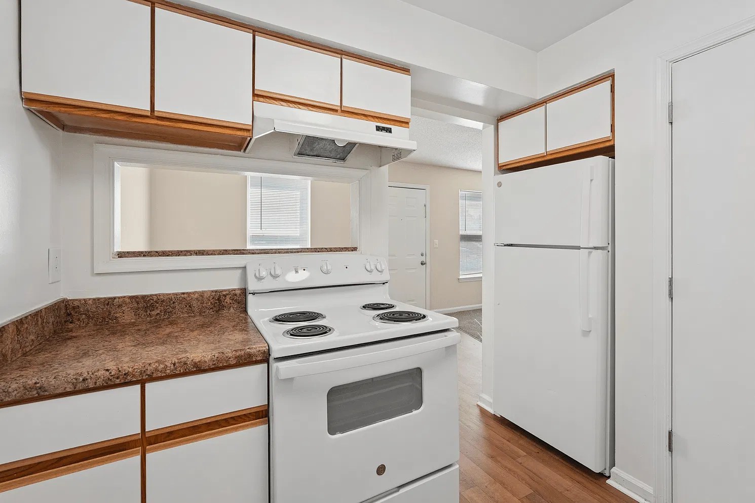 Ocean Gate Apartments — Photo 3