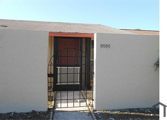 1st image of 8585 Briar Grove Cir