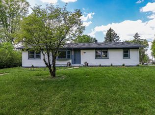 9197 Long Ln, Cincinnati, OH 45231