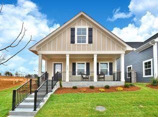 2622 Eight Iron Dr, Denver, NC 28037