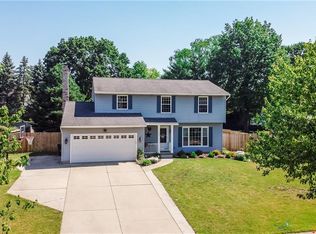 919 Lancaster Dr, Medina, OH 44256