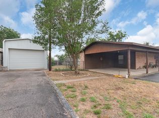 1849 Forest Trl, Kingsland, TX 78639