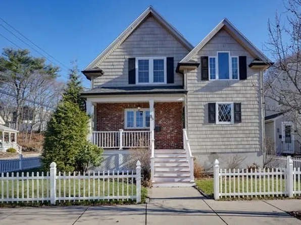 95 Jacob St, Malden, MA 02148