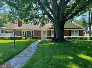 1319 Moon Dr, Yardley, PA