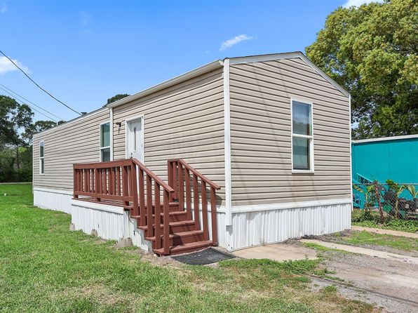 4805 41st St Trailer 1