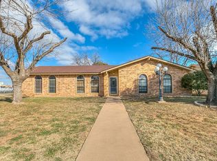 3876 Honeysuckle Ln, San Angelo, TX 76904