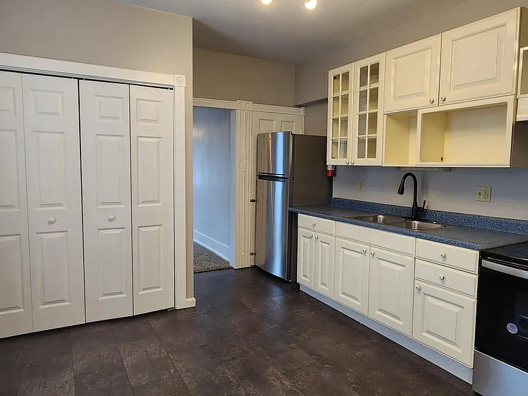 494 Ridge Ave — Photo 19