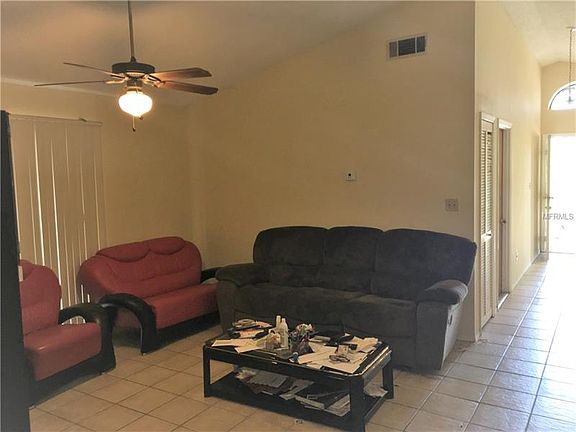 5th image of 778 Wolf Creek Ct