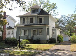 22 10th Ave, Haddon Heights, NJ 08035