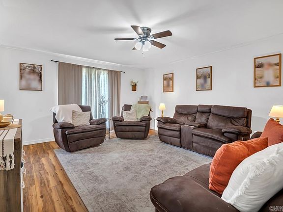 3rd image of 11 Eugenia St