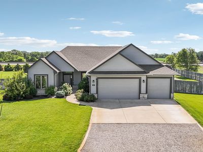 924 E Chukker Ln, Haysville, KS, 67060