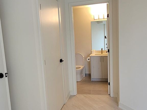 5th image of 8020 Derry Rd #808