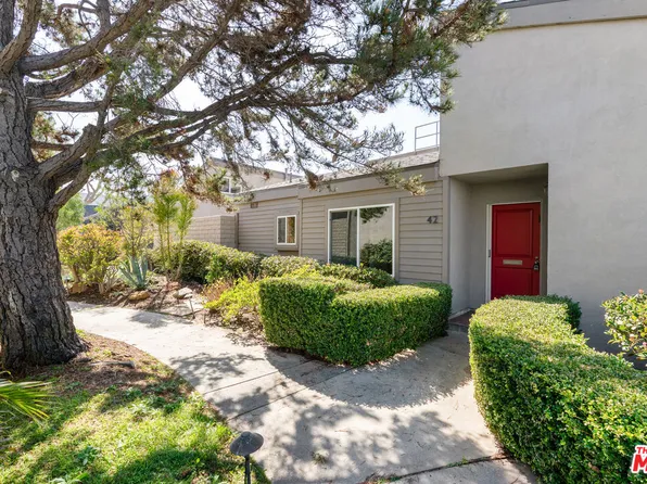 42 Village Pkwy, Santa Monica, CA 90405