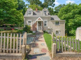 26 Yates Ave, Coventry, RI 02816