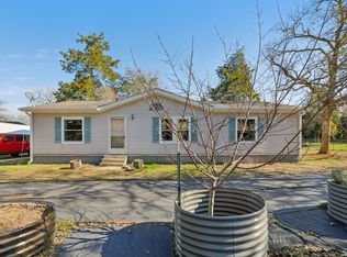 6975 Silvermine Rd, Harwood, TX 78632