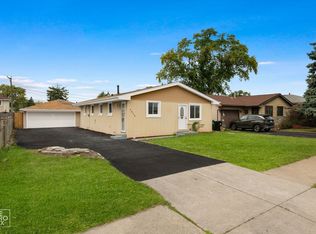 7616 S 78th Ave, Bridgeview, IL 60455