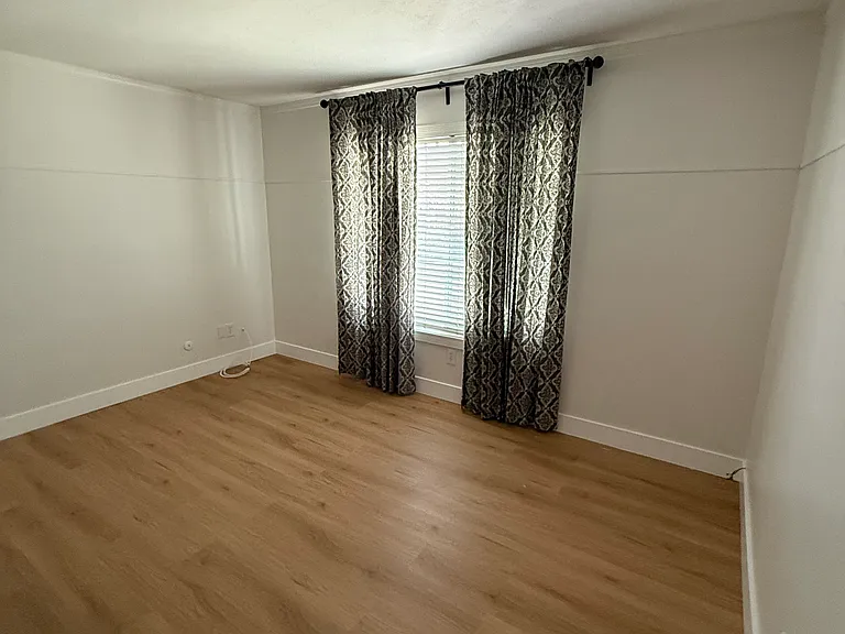 13234 Lingre Ave — Photo 10
