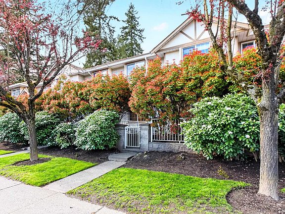 3rd image of 21409 Dewdney Trunk Rd #5