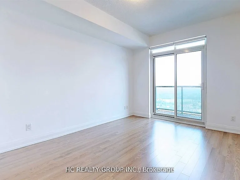 7171 Yonge St #2305 — Photo 3
