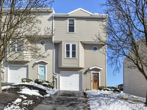 275 Chartwood Dr, Harrisburg, PA 17111