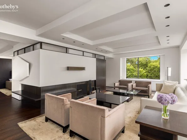 230 Central Park West image 2 of 26