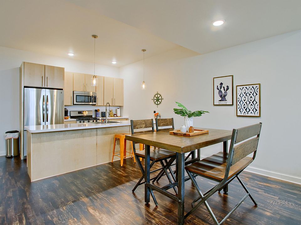 1st image of 1839 Green St APT 103