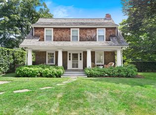 63 Lumber Ln, Bridgehampton, NY 11932