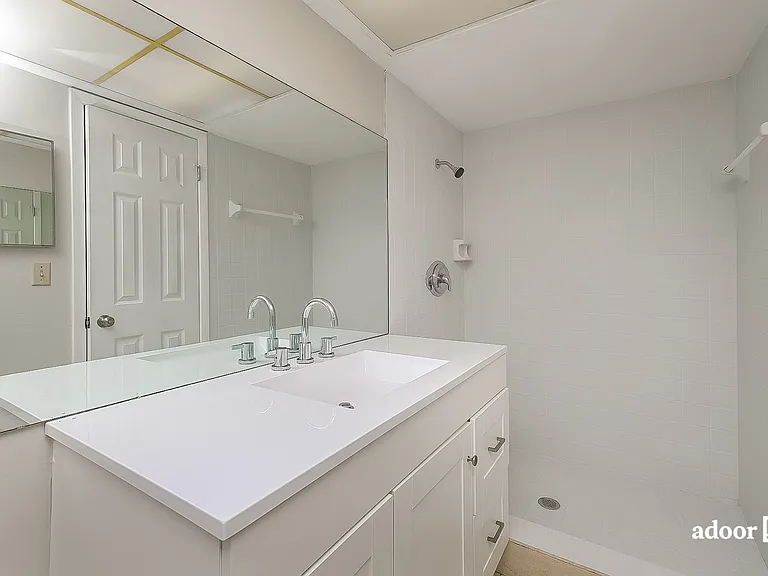 9302 Barrington Ln — Photo 9
