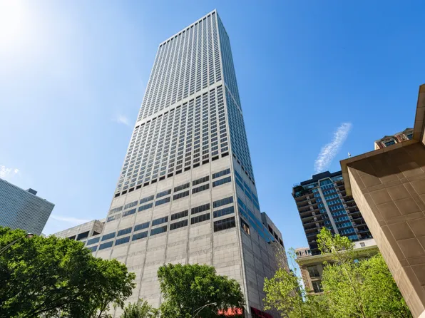 180 E Pearson St APT 6401, Chicago, IL 60611
