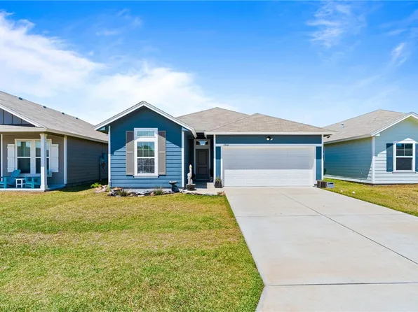1934 Shellbank Ave, Aransas Pass, TX 78336