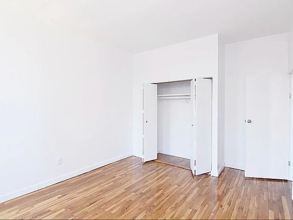 5th image of 133 Edgecombe Ave #2E