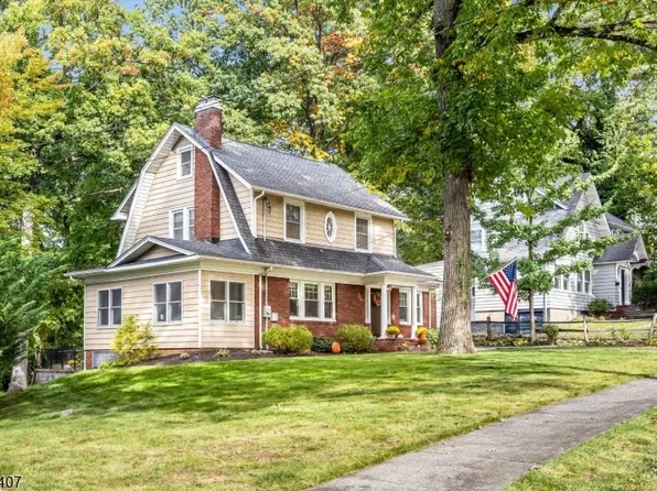 64 Chestnut Rd, Verona Twp., NJ 07044
