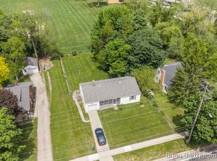 1635 Burton St SE, Grand Rapids, MI 49506