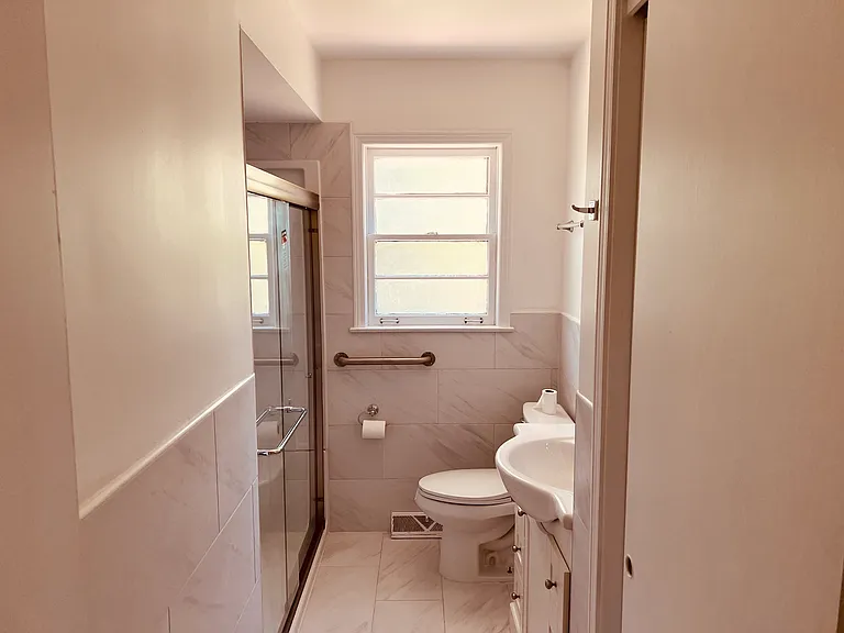 1725 Happ Rd — Photo 25