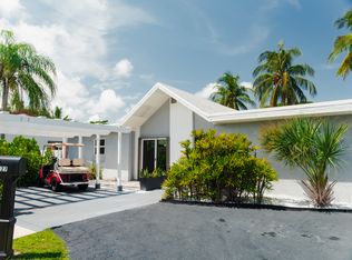 3127 Grove Rd, Palm Beach Gardens, FL 33410