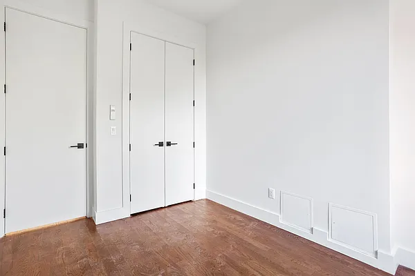 Rented by Reavis | media 15