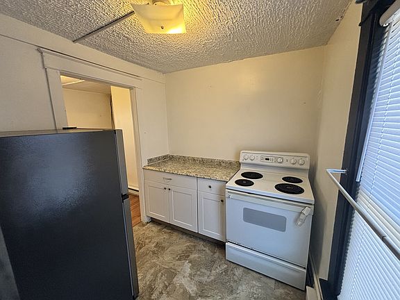 5th image of 631 N Prince Street2nd Floor Ter