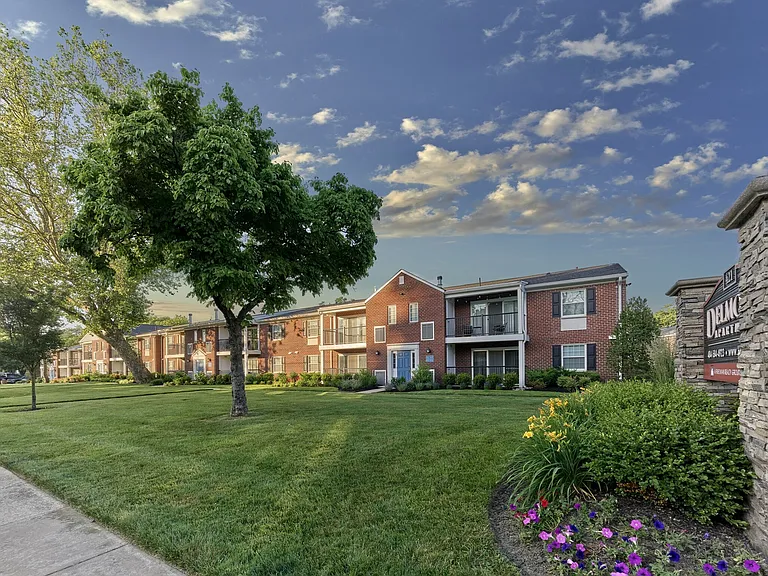 Curb appeal is apart of the Friedman Realty Group 5 Star lifestyle