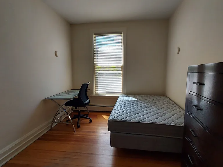 307 Stewart Ave #4 — Photo 7