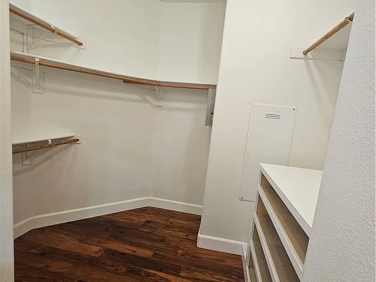 34237 Aurora Ct — Photo 10