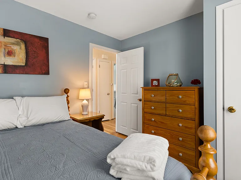 12 Harris Ave — Photo 26