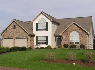 25 Duke Of Gloucester Rd, Bloomsburg, PA 17815