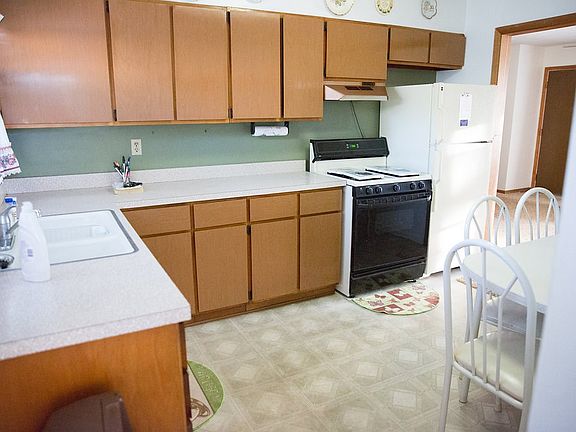 2nd image of 2816 18th St